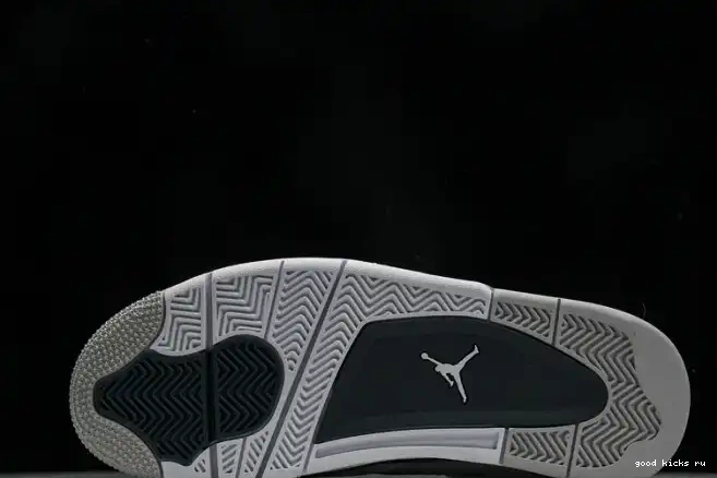FQ8138-103 Air Green Oxidized Jordan 4 0519